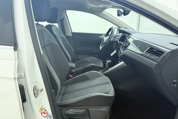 Volkswagen Polo (2022) — foto 16 van 18
