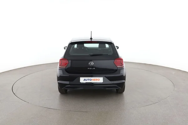 Volkswagen Polo (2021) — foto 11 van 16