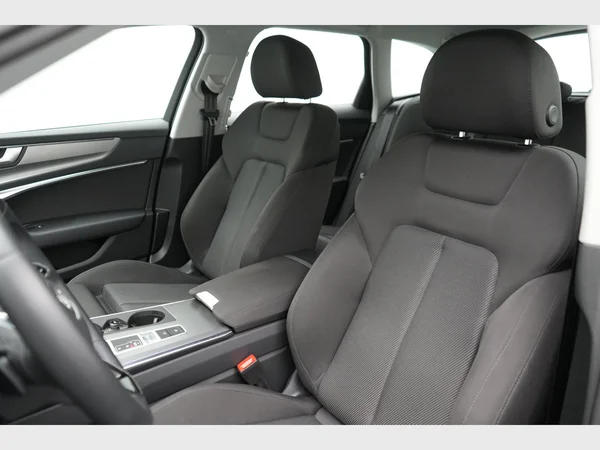 AUDI A6 Avant PHEV (2024) — foto 8 van 30