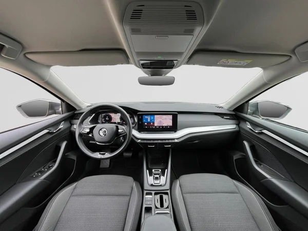 SKODA Octavia Combi Dsl (2023) — foto 14 van 21