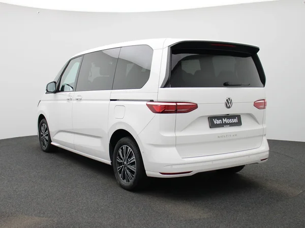 Volkswagen Multivan (2024) — foto 12 van 43