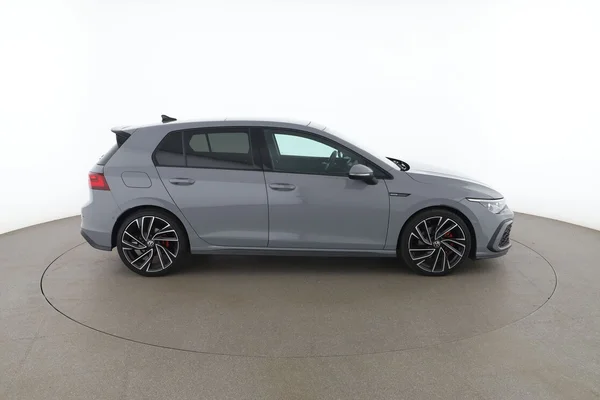 Volkswagen Golf Viii (2022) — foto 13 van 16