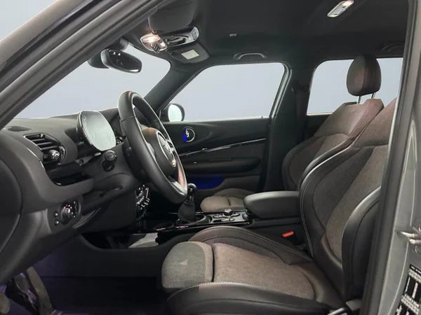 MINI Mini Clubman (F54 LCI) (2022) — foto 2 van 22