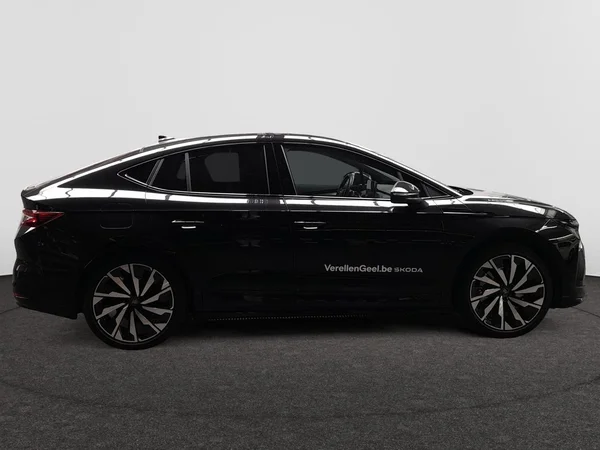 SKODA Enyaq Coupé (2025) — foto 23 van 24
