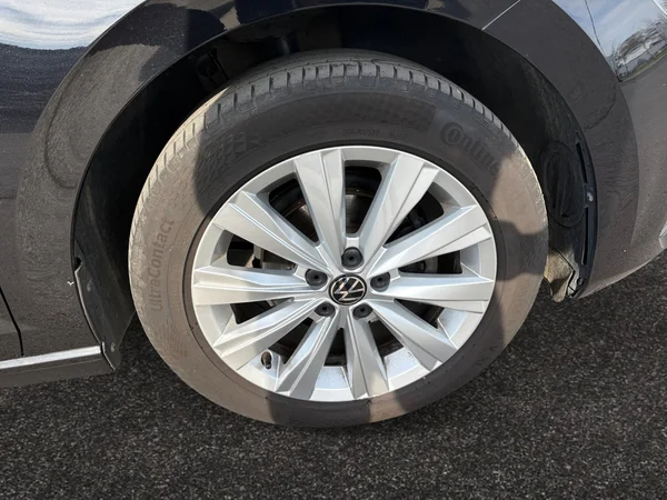 VOLKSWAGEN Polo (2021) — foto 13 van 20