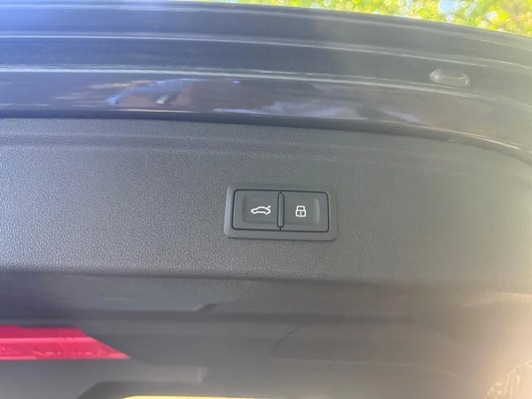 AUDI A3 Allstreet (2025) — foto 11 van 21