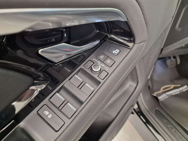 Land Rover Range Rover Evoque (2021) — foto 8 van 17
