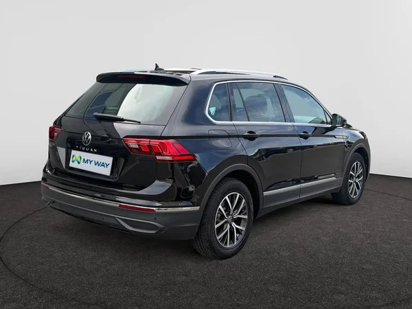 VOLKSWAGEN Tiguan Dsl (2022) — foto 11 van 21