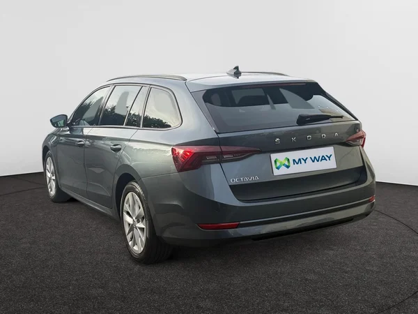 SKODA Octavia Combi (2021) — foto 15 van 21