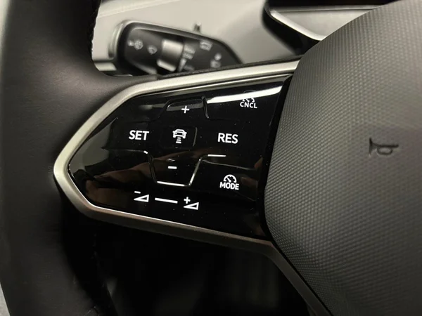 VOLKSWAGEN ID.4 (2026) — foto 2 van 14