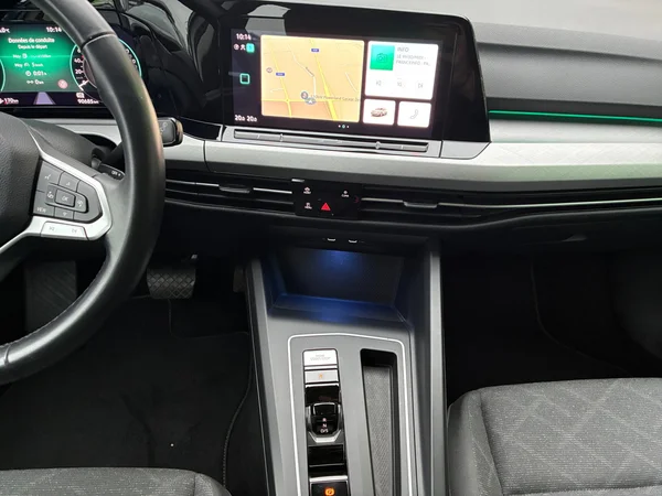 VOLKSWAGEN Golf VIII (2021) — foto 8 van 24