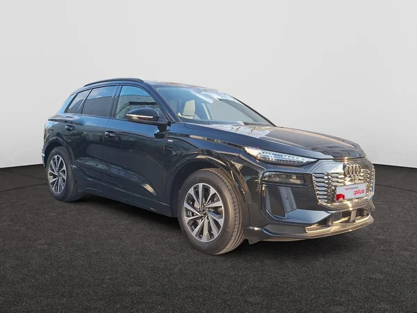 AUDI Q6 e-tron (2026) — foto 10 van 24