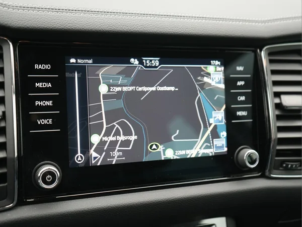 SKODA Kodiaq (2023) — foto 9 van 28