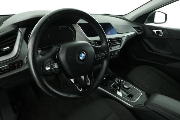BMW 1-serie (2019) — foto 2 van 16