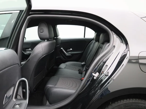 Mercedes-Benz A-Klasse (2023) — foto 2 van 44