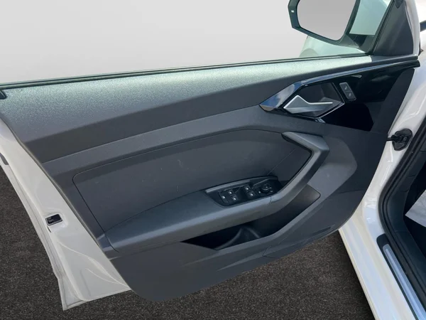 AUDI A1 Sportback (2025) — foto 2 van 24