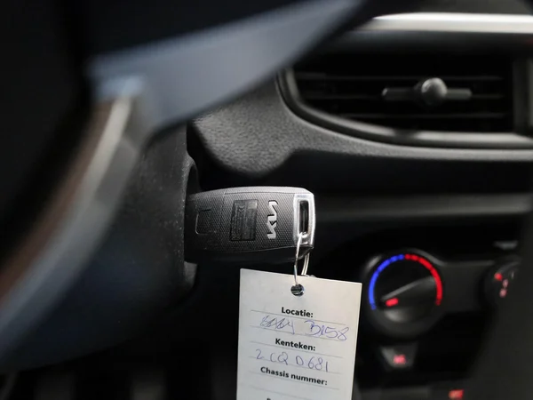 Kia Picanto (2022) — foto 11 van 34