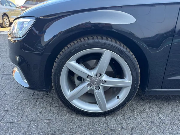 AUDI A3 Sportback (2019) — foto 16 van 24