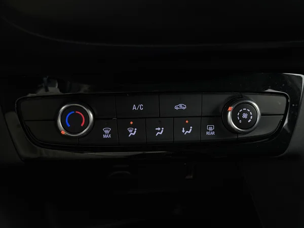 OPEL Corsa (2022) — foto 17 van 27