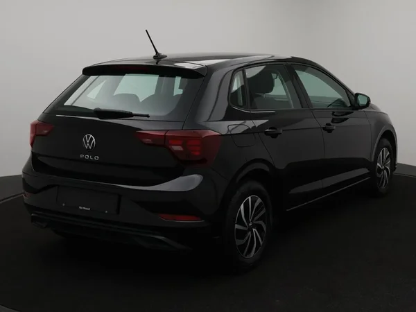 Volkswagen Polo (2024) — foto 11 van 29