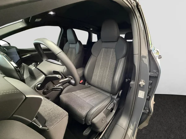 AUDI Q6 e-tron (2026) — foto 3 van 24