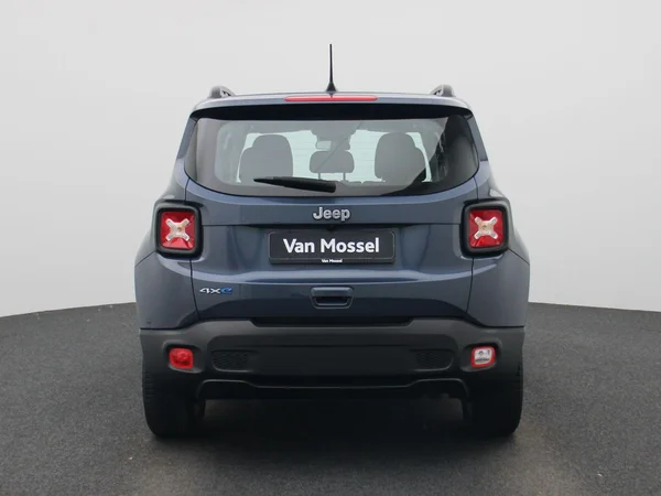 Jeep Renegade (2023) — foto 36 van 40