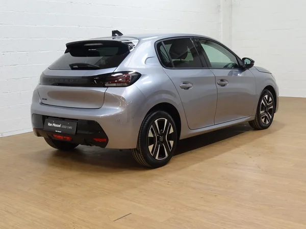 Peugeot 208 (2025) — foto 16 van 20