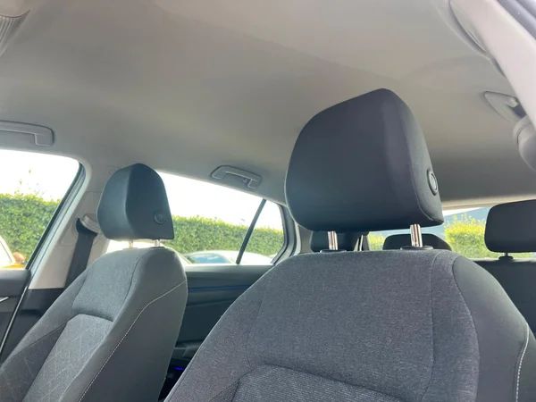 VOLKSWAGEN Golf VIII (2024) — foto 13 van 24