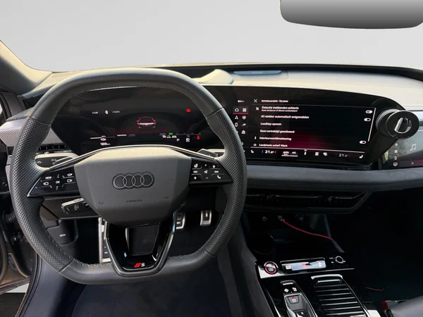 AUDI A6 Avant e-tron (2025) — foto 6 van 21