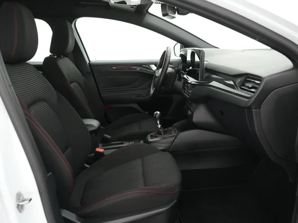 Ford Focus (2024) — foto 4 van 23
