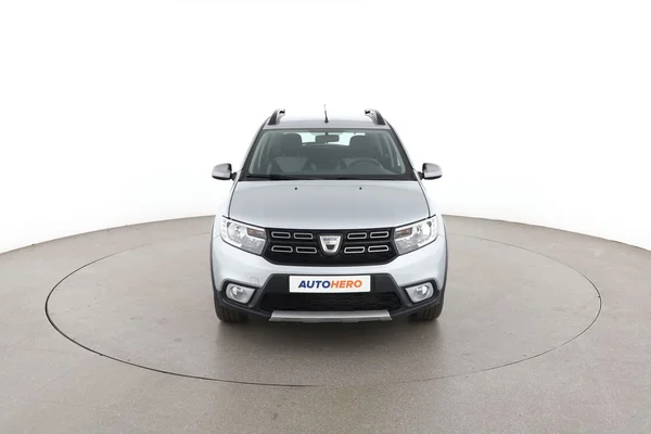 Dacia Sandero (2019) — foto 15 van 16