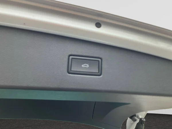 VOLKSWAGEN Tiguan eHybrid (PHEV) (2023) — foto 7 van 24
