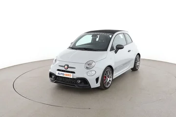 Abarth 695C ec3cce9d-7de2-4697-82af-deacc34f1580