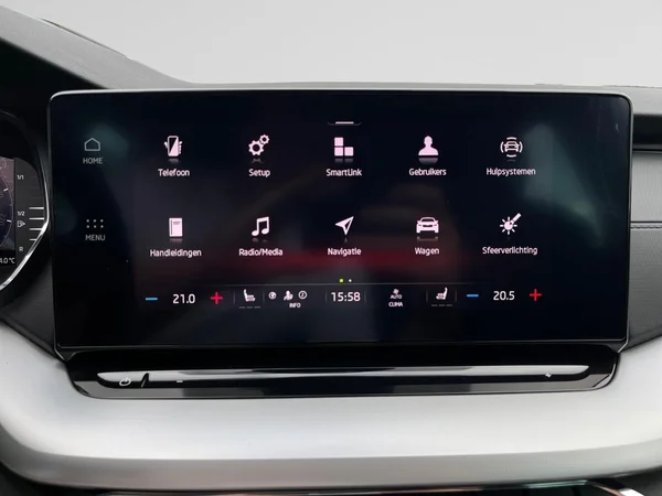 SKODA Octavia Combi Dsl (2023) — foto 17 van 21