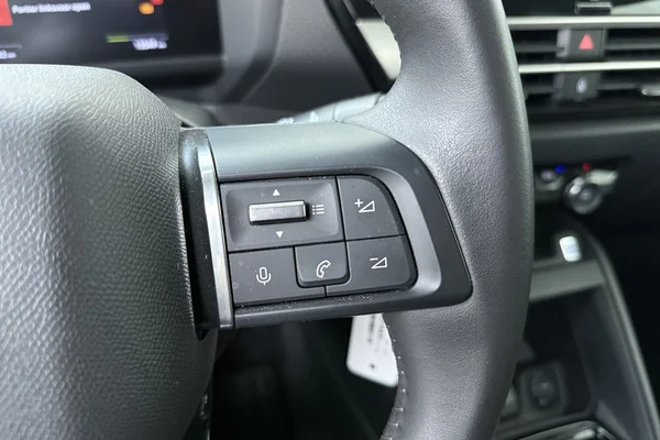 Citroen E-C4 X (2025) — foto 7 van 17