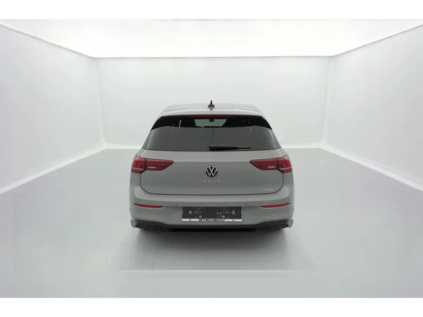 VOLKSWAGEN Golf VIII (2025) — foto 24 van 36