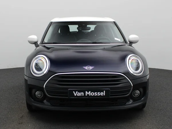 MINI Clubman (2023) — foto 23 van 48