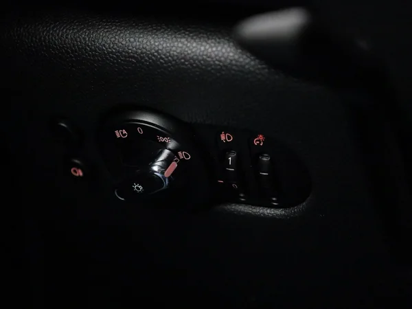MINI One (2021) — foto 14 van 37