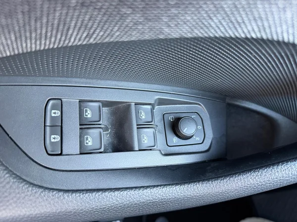 SKODA Kodiaq (2025) — foto 7 van 21