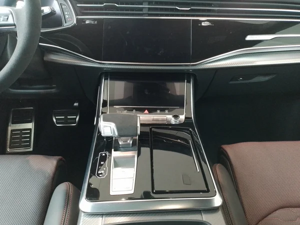 AUDI RS Q8 SUV (2026) — foto 7 van 16