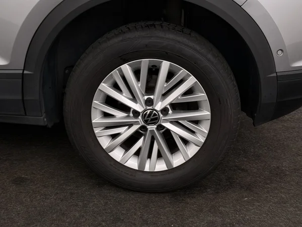 VOLKSWAGEN T-Roc (2022) — foto 7 van 27