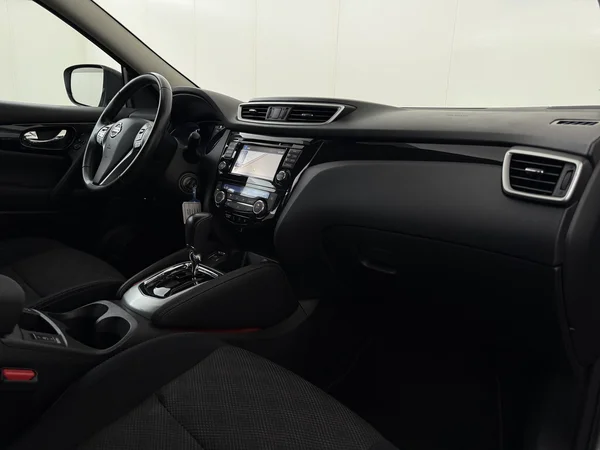 NISSAN Qashqai (2015) — foto 3 van 23