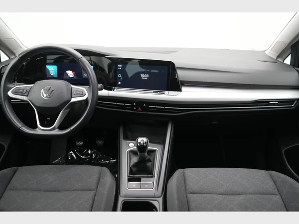 VOLKSWAGEN Golf VIII (2023) — foto 22 van 30