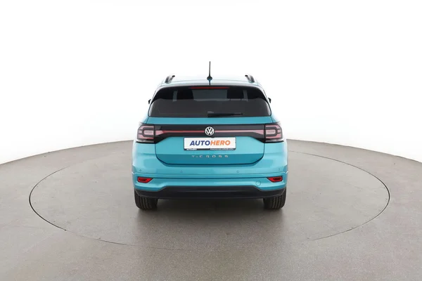 Volkswagen T-Cross (2019) — foto 11 van 16
