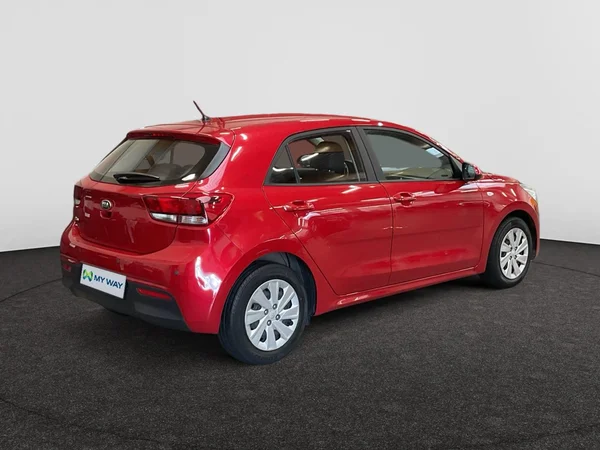 KIA Rio (2020) — foto 18 van 22
