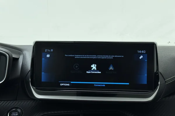 Peugeot 2008 (2023) — foto 3 van 32