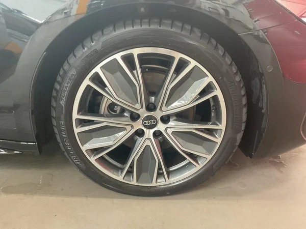 AUDI A5 Avant (2025) — foto 18 van 25