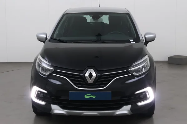 Renault Captur (2017) — foto 12 van 29