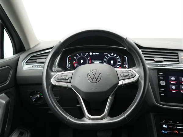 VOLKSWAGEN Tiguan Allspace (2022) — foto 14 van 43