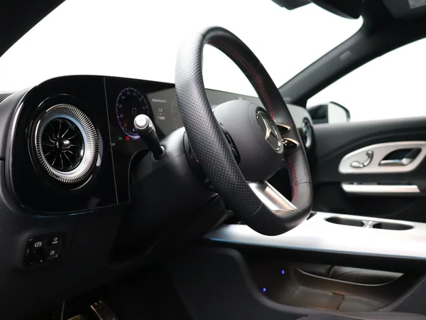 Mercedes-Benz CLA (2026) — foto 4 van 30